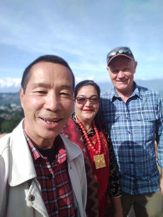 Lotus Homestay Darjeeling  Exteriör bild
