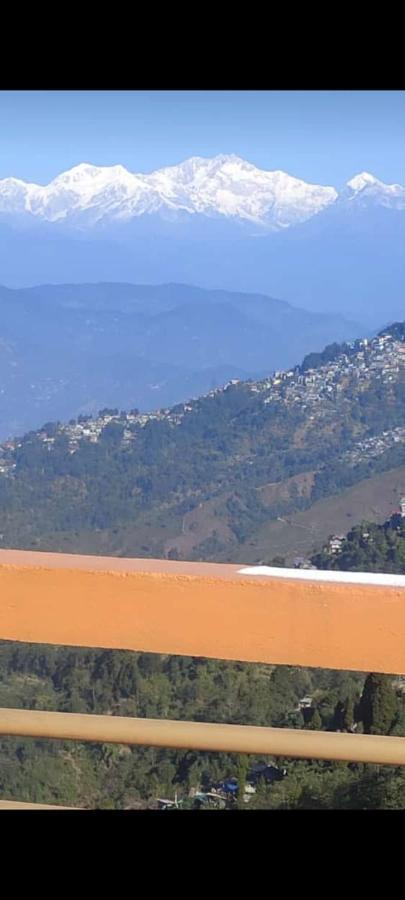 Lotus Homestay Darjeeling  Exteriör bild